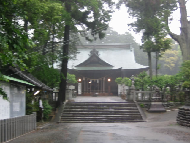 矢奈比賣神社拝殿正面の写真